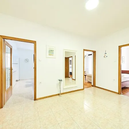 Bella Apartment